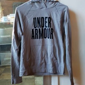 WOMENS UNDER AMOUR SWEATSHIRT!